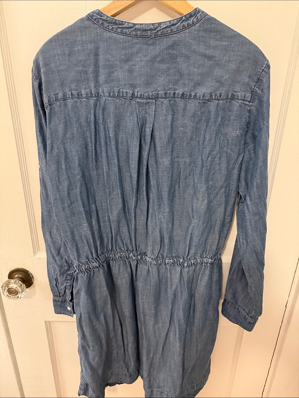 GAP - Picture 5 of 5